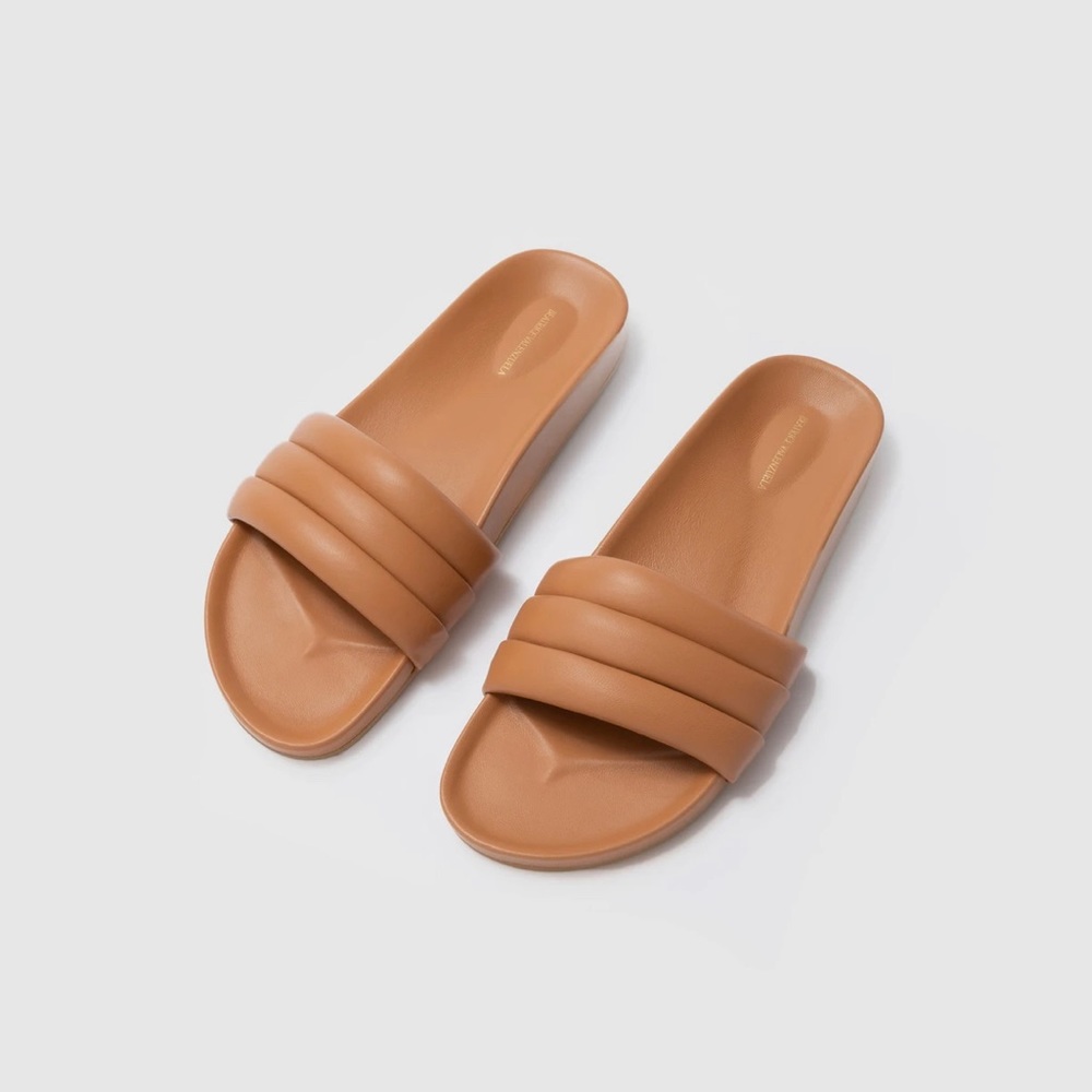 Beatrice Valenzuela Sandals Size 7